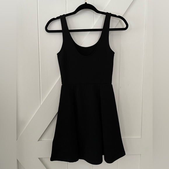 h&m black skater dress G Thang Skater Dress (black) – Grac3